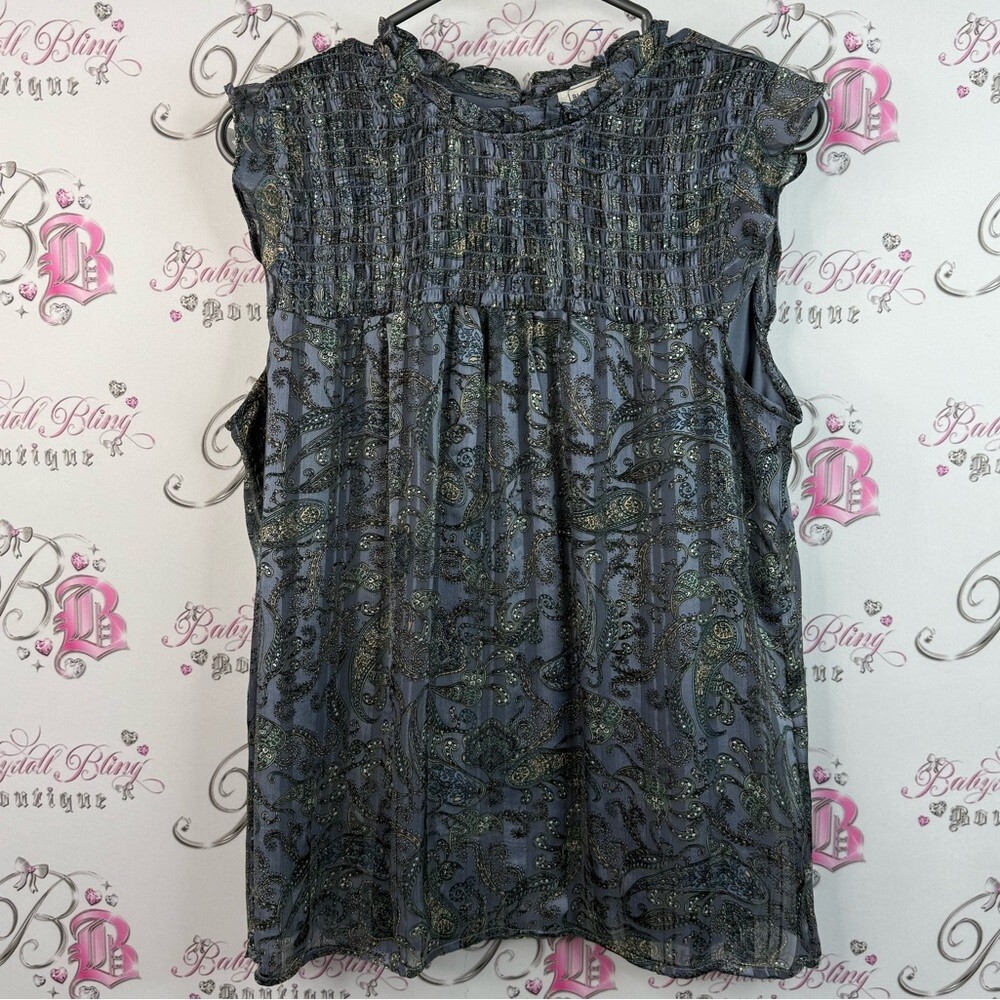 Blousology tank top blouse pleated ruffles frilly Chic Paisley Gray Blouse